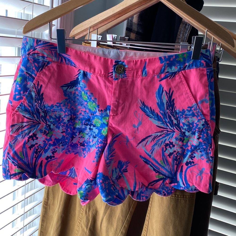 Lilly Pulitzer buttercup short